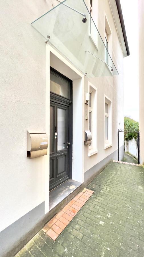 Geraeumiges City-Apartment Mit 2 Badezimmer Und Parkplaetzen D46-Og Oldenburg Kültér fotó