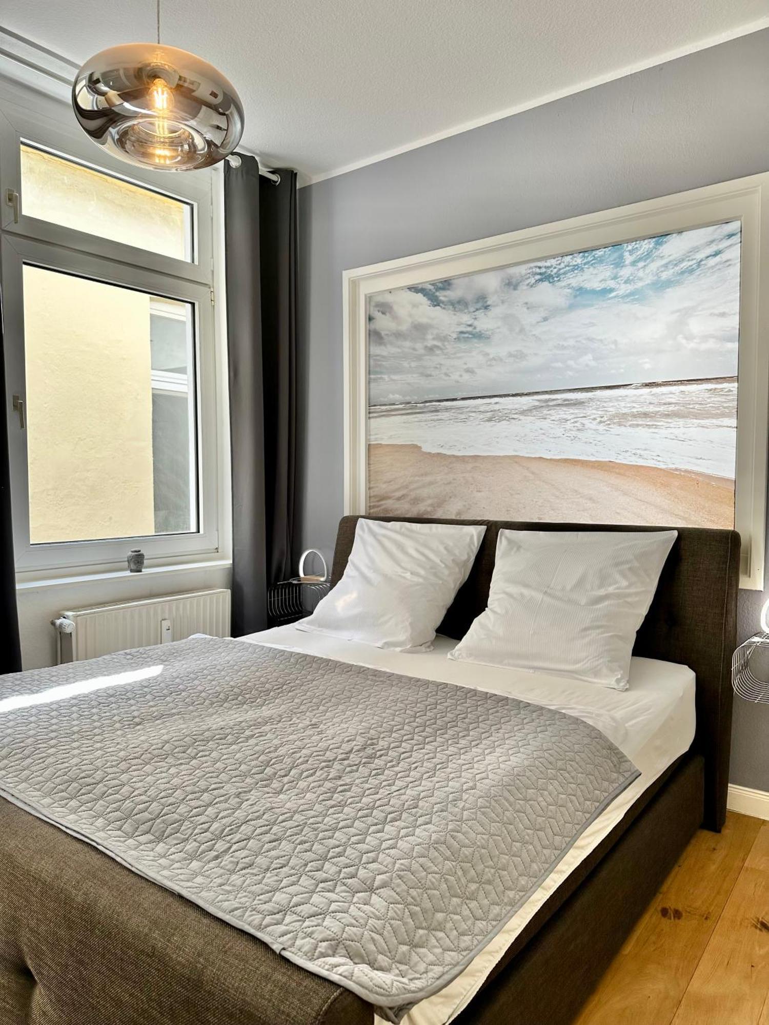 Geraeumiges City-Apartment Mit 2 Badezimmer Und Parkplaetzen D46-Og Oldenburg Kültér fotó